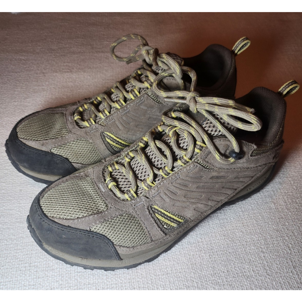 Columbia Hiking‎ Trail Shoes Brown SZ 8.5, Omni Grip TechLite Waterproof